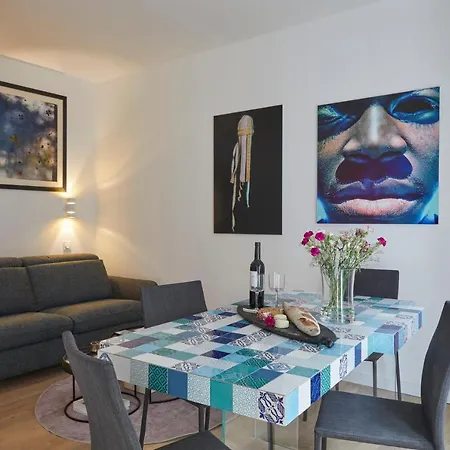 Remarkable Flat In The Historical Part Of Beziers Exterior photo