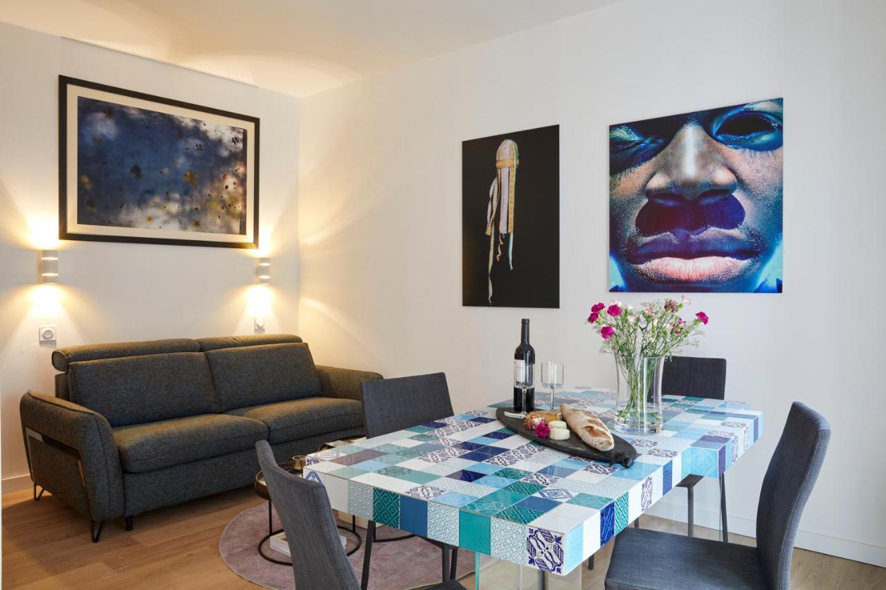 Remarkable Flat In The Historical Part Of Appartement Béziers
